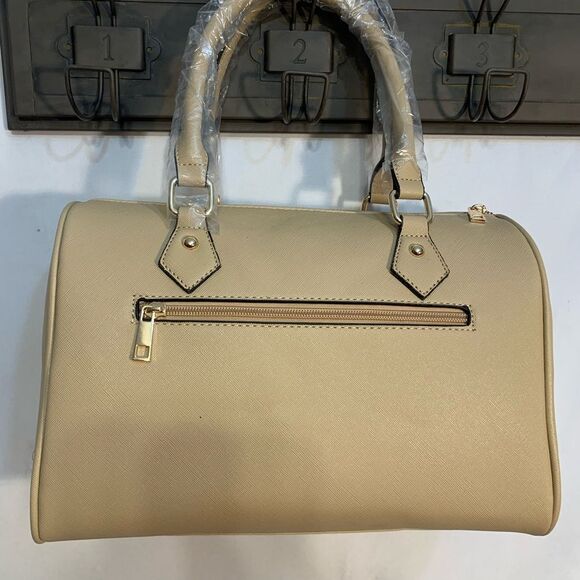 Marilyn Monroe “MM” Nude colored Handbag & Wristlet Set - Picture 5 of 10